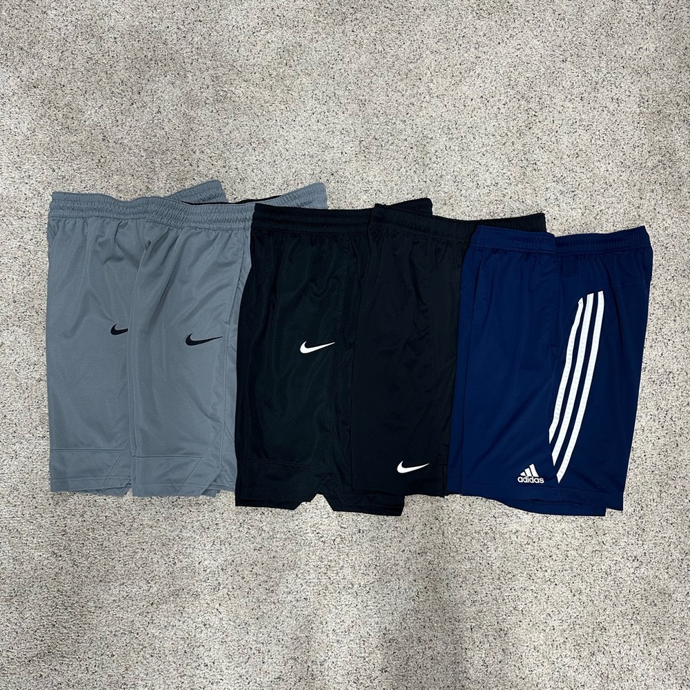 Bundle of 5 Basketball Shorts Size MED